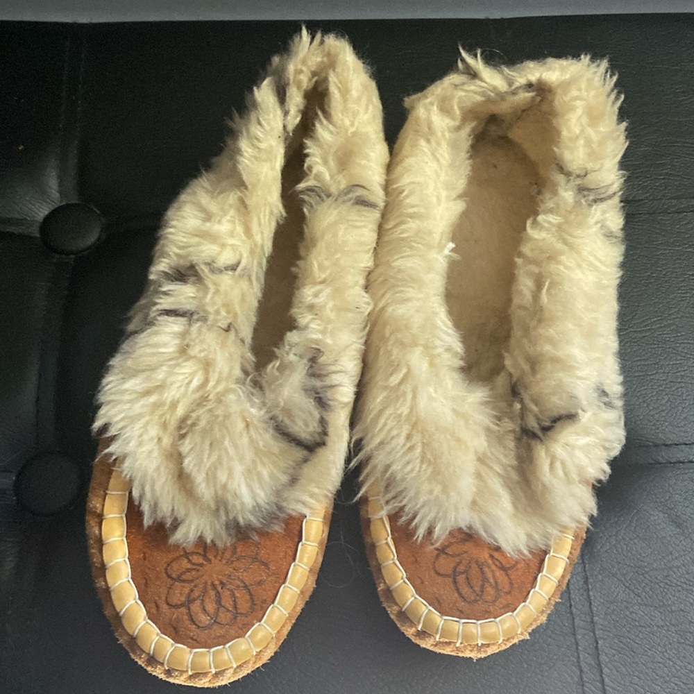 Women’s slippers